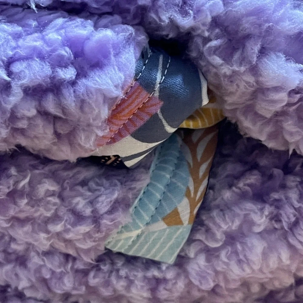 NWT Vera Bradley Light Purple Fluffy Fleece Blanket in Palm Floral 80” x 50”